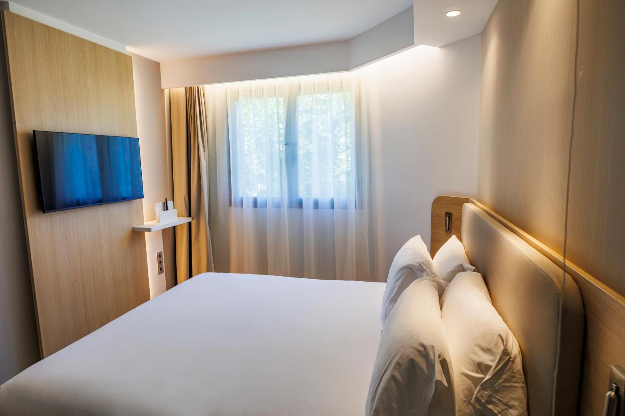 Holiday Inn Express Logrono Rioja By Ihg Exterior foto