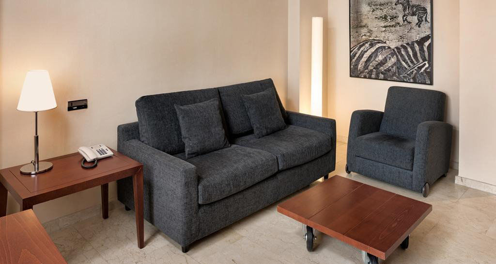 Holiday Inn Express Logrono Rioja By Ihg Exterior foto