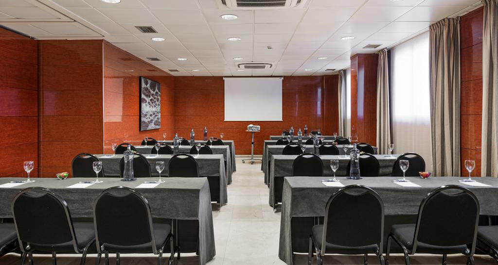 Holiday Inn Express Logrono Rioja By Ihg Exterior foto